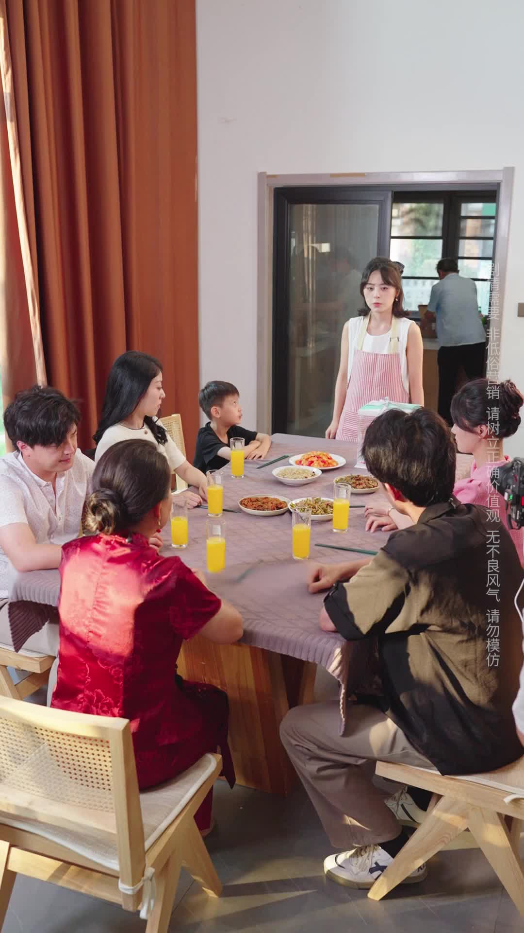Episode 14 of I Flipped Beatrice's 60th Birthday Table