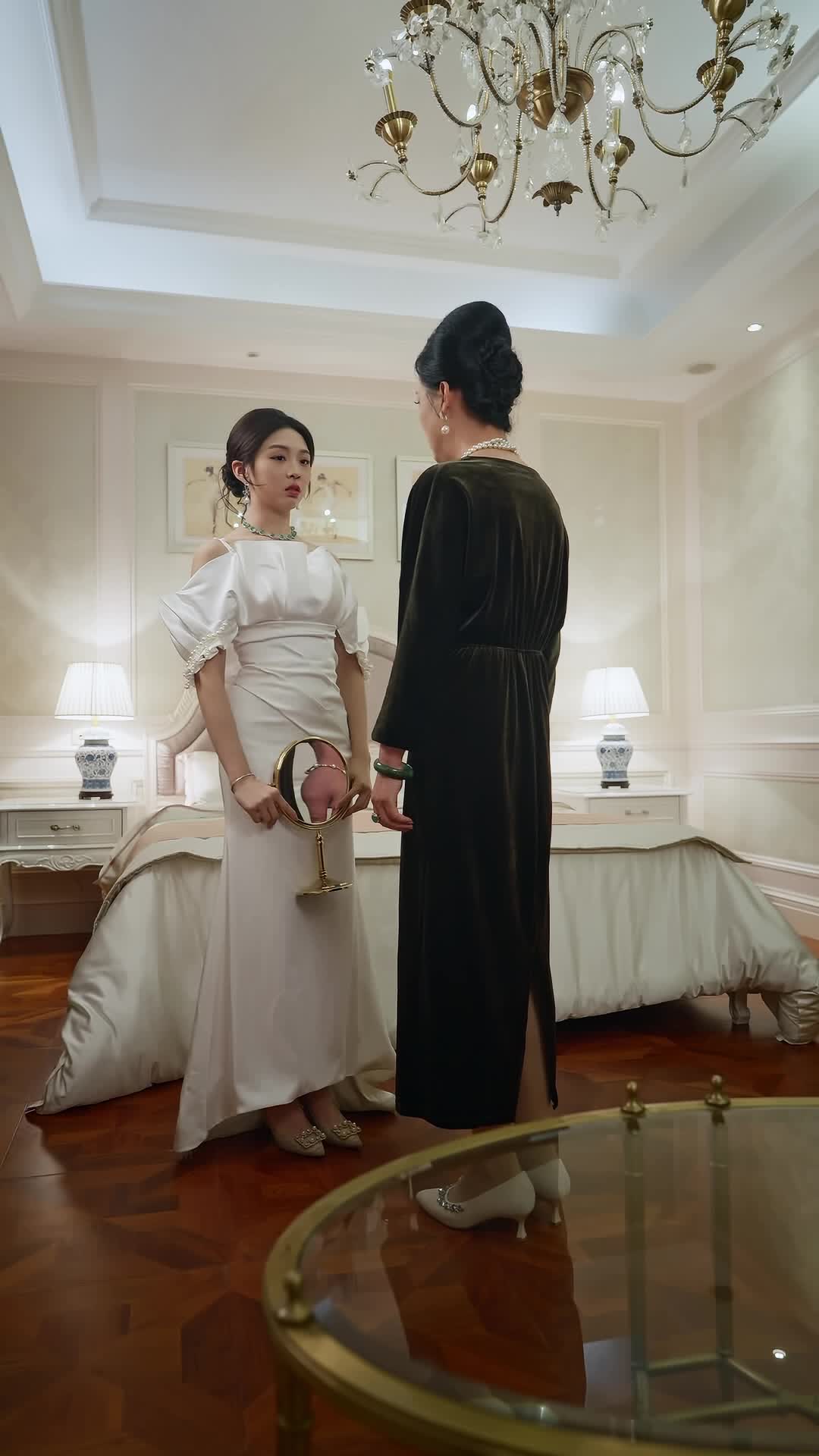 Episode 40 of Intertwined Hearts, Veiled Lies