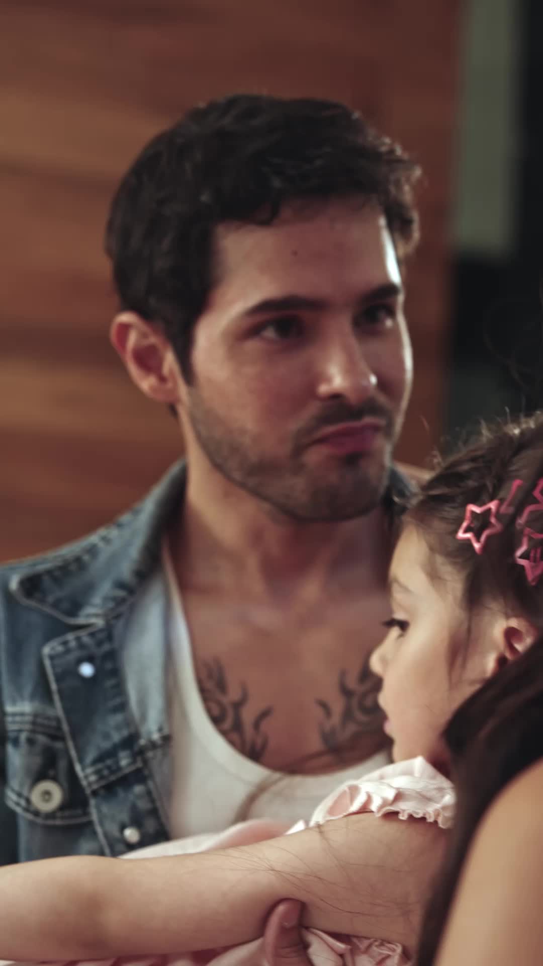 Episodio 14 de La CEO y El Padre Secreto De Su Hija