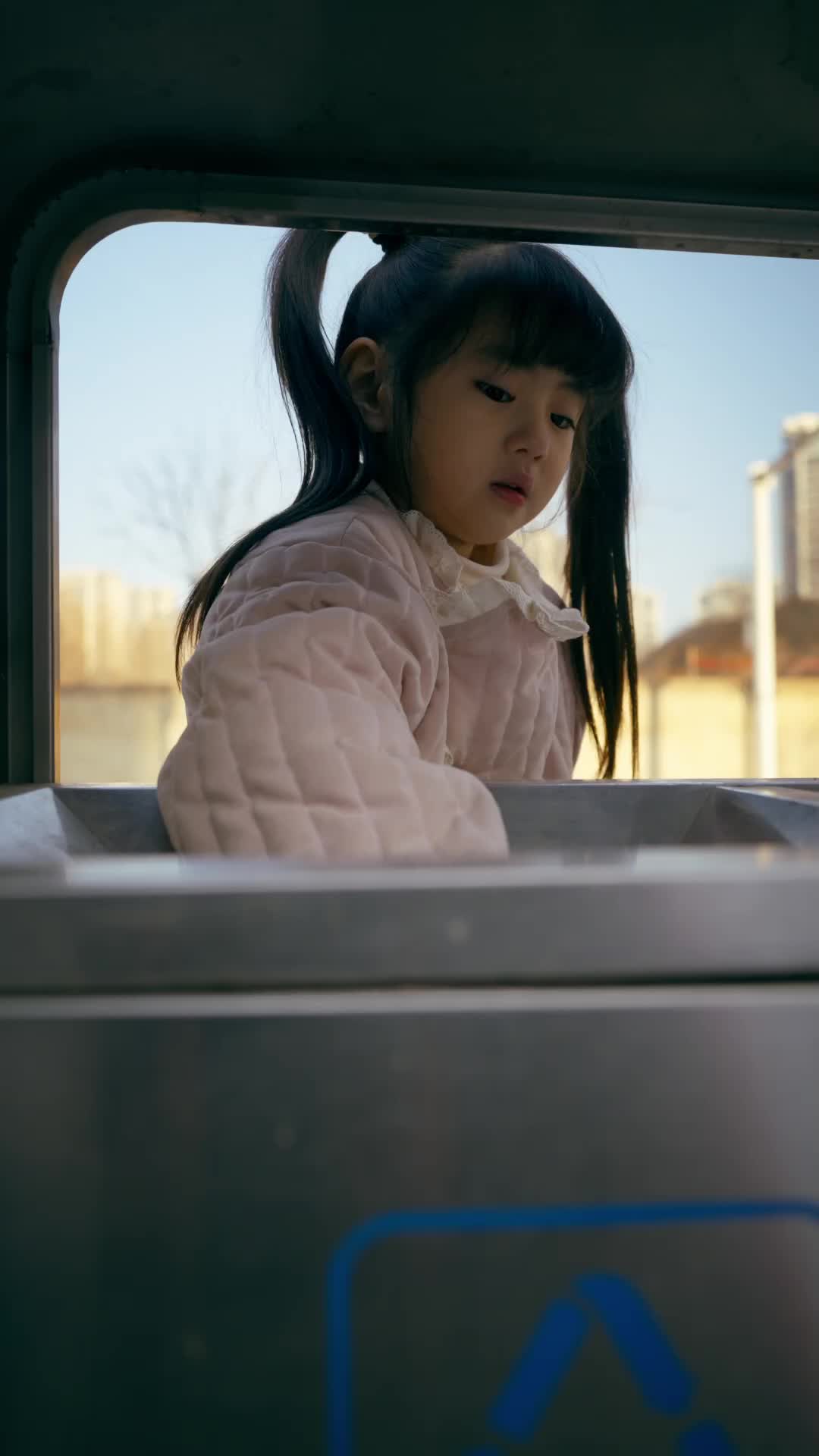 Episodio 1 de La chica que todo lo ve