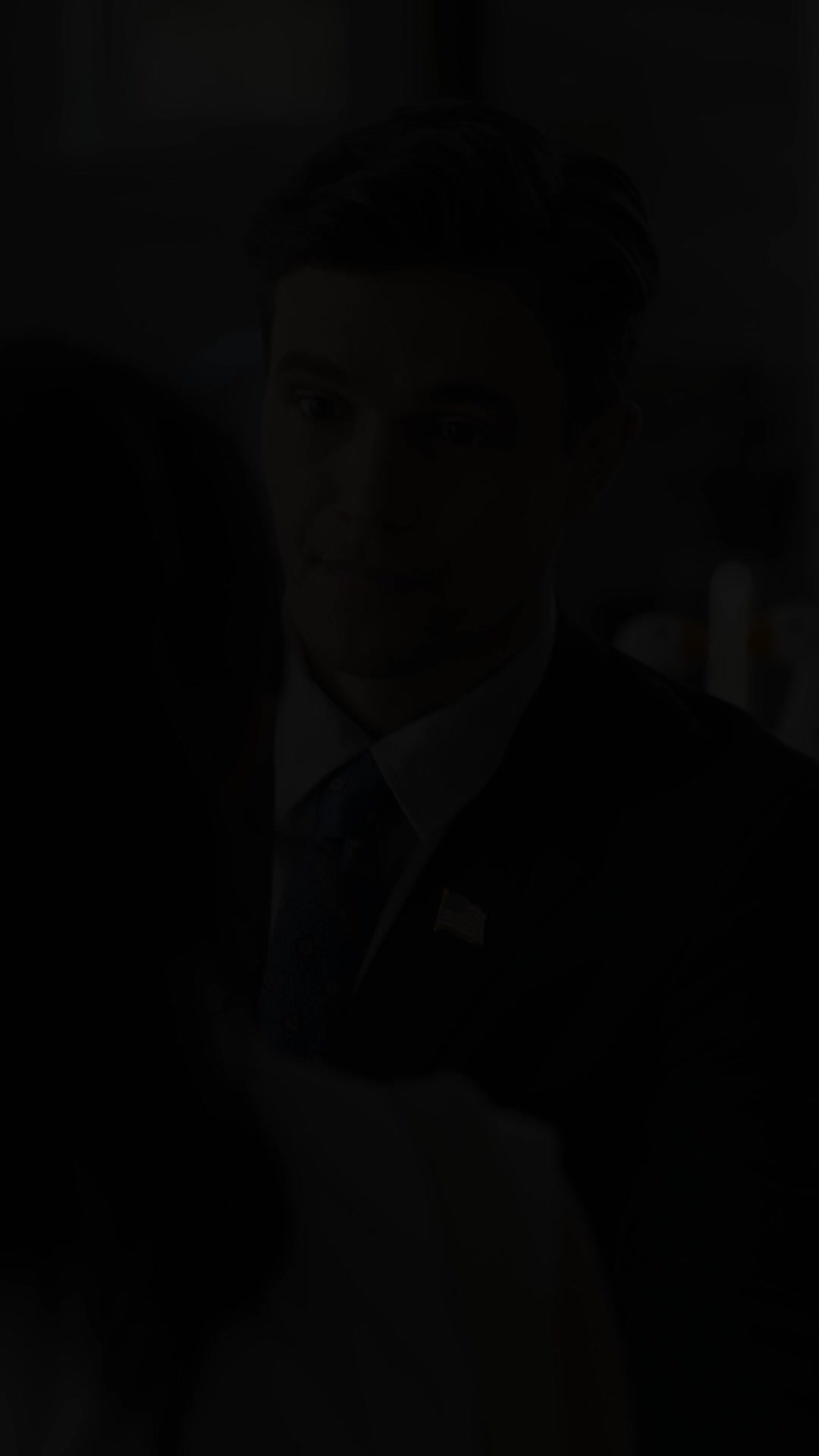 Episodio 14 de La doble vida del señor presidente