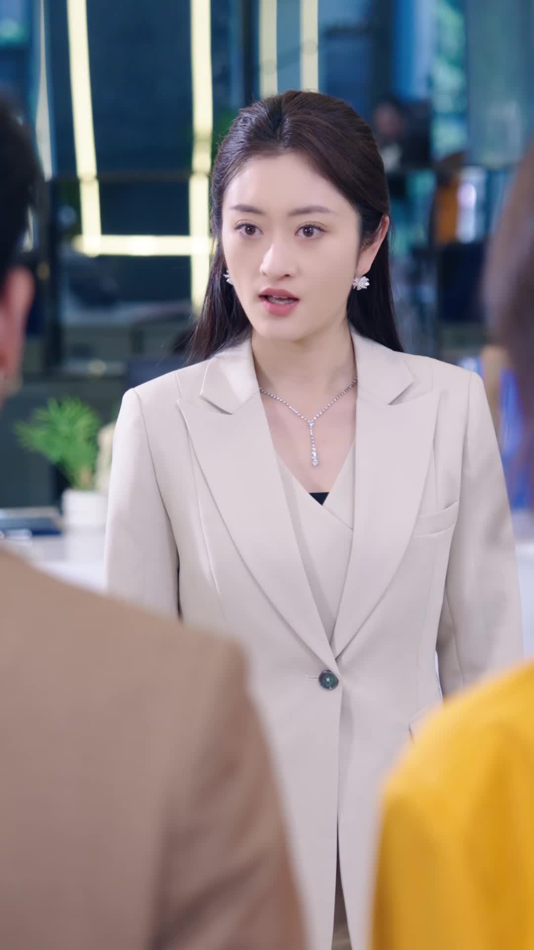 Episodio 10 de La esposa despreciada se convierte en presidenta