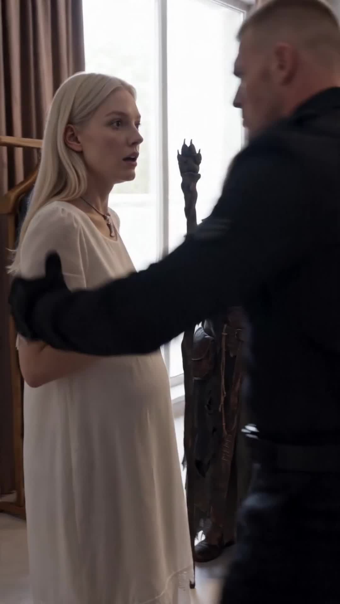 Episodio 5 de La luna traicionada y el heredero perdido