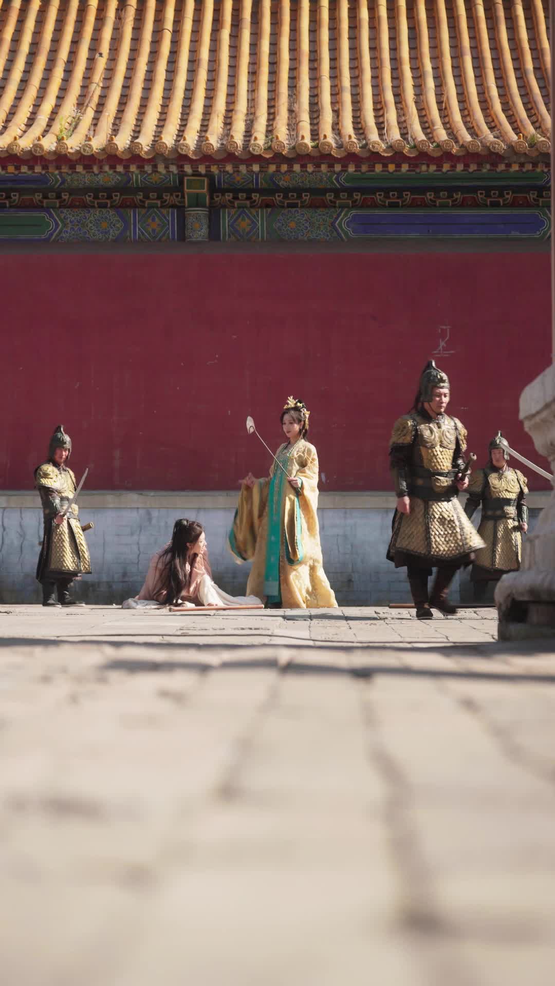 Episodio 6 de La zorra caída, la realeza de rodillas