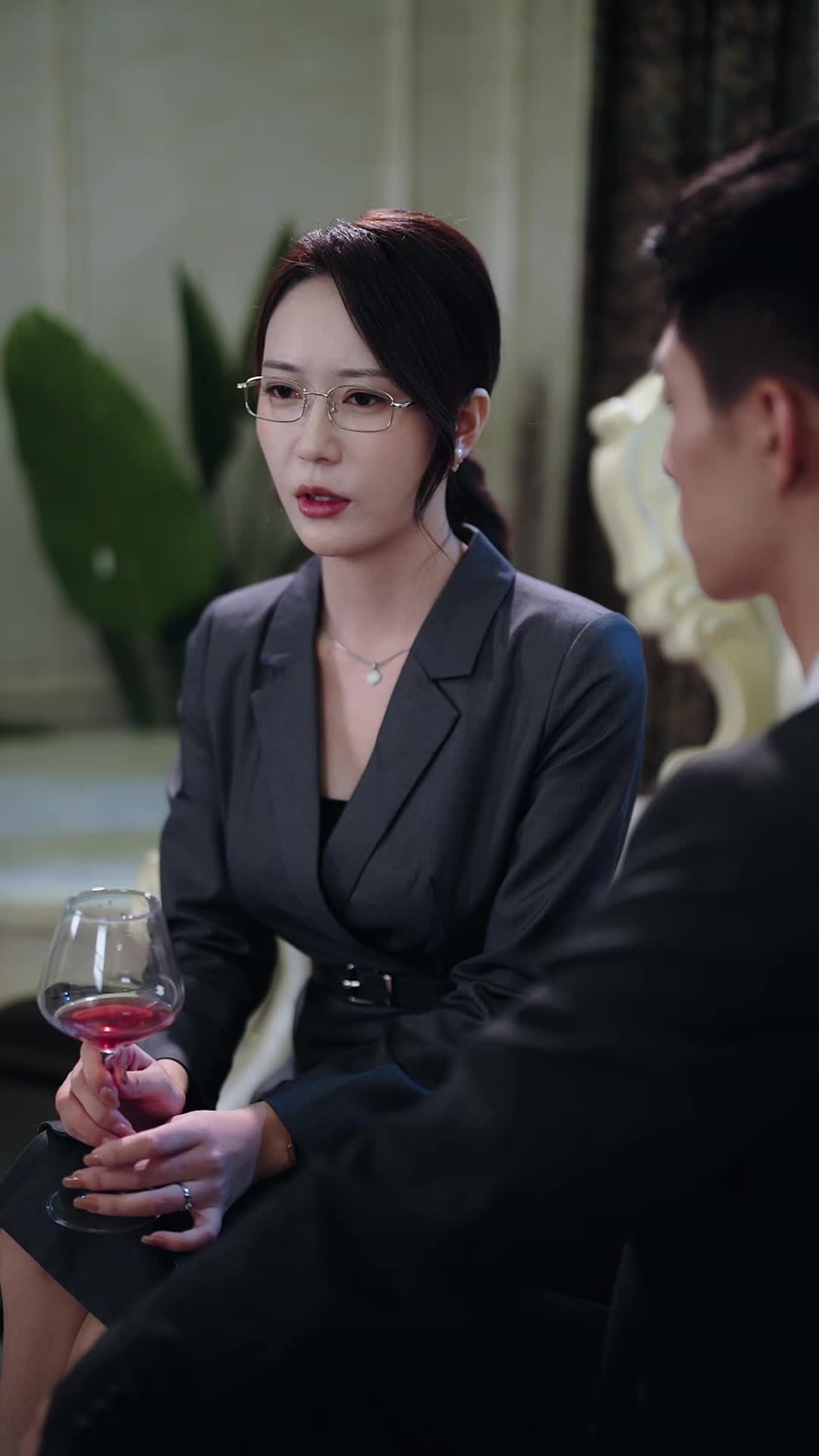 Episode 33 of Late Bloomer