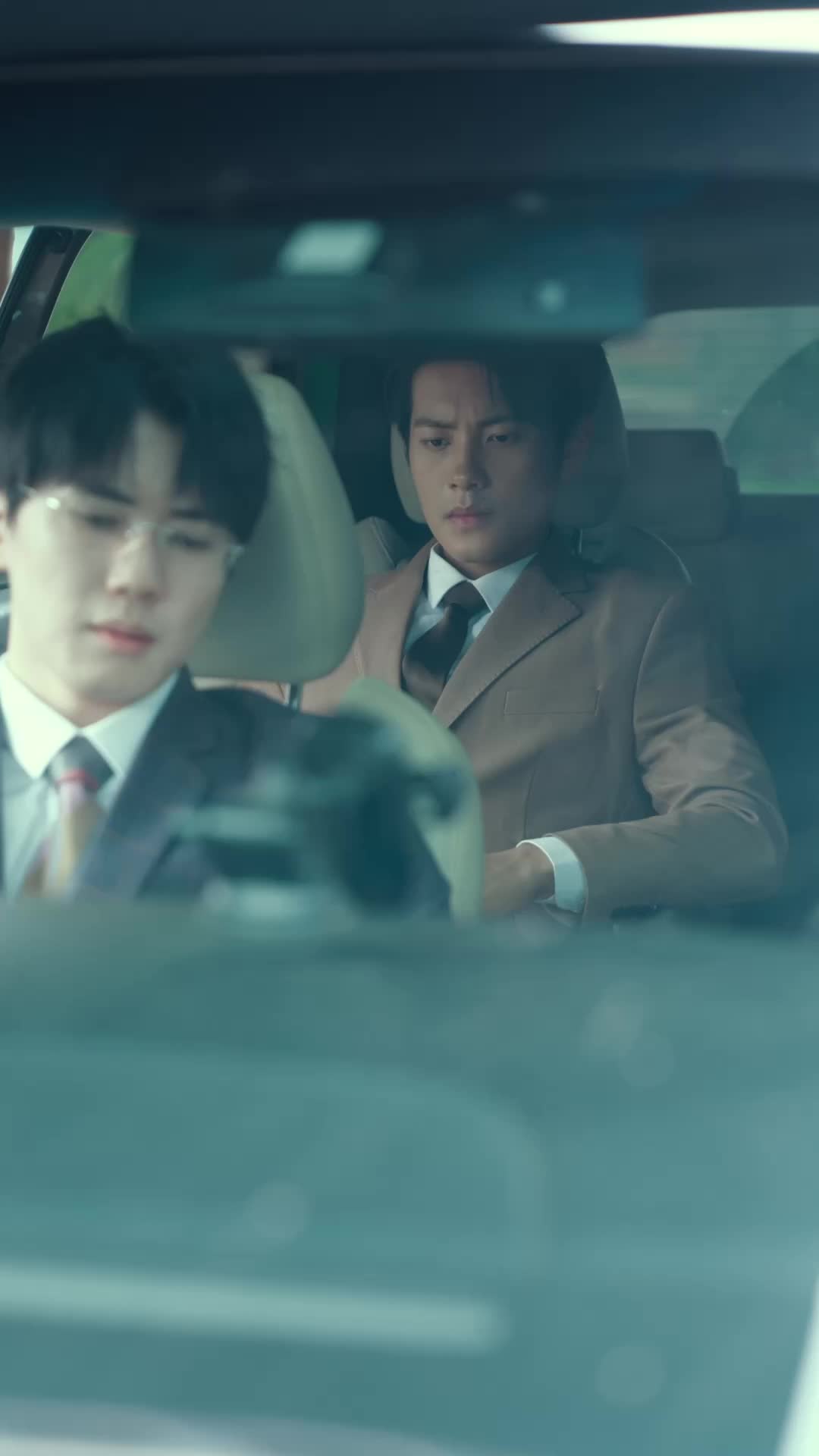 Episode 68 of Leaves Return to Their Roots