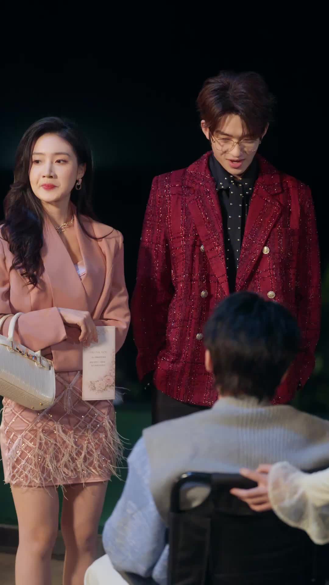 Episode 28 of Love Breaks the Ice