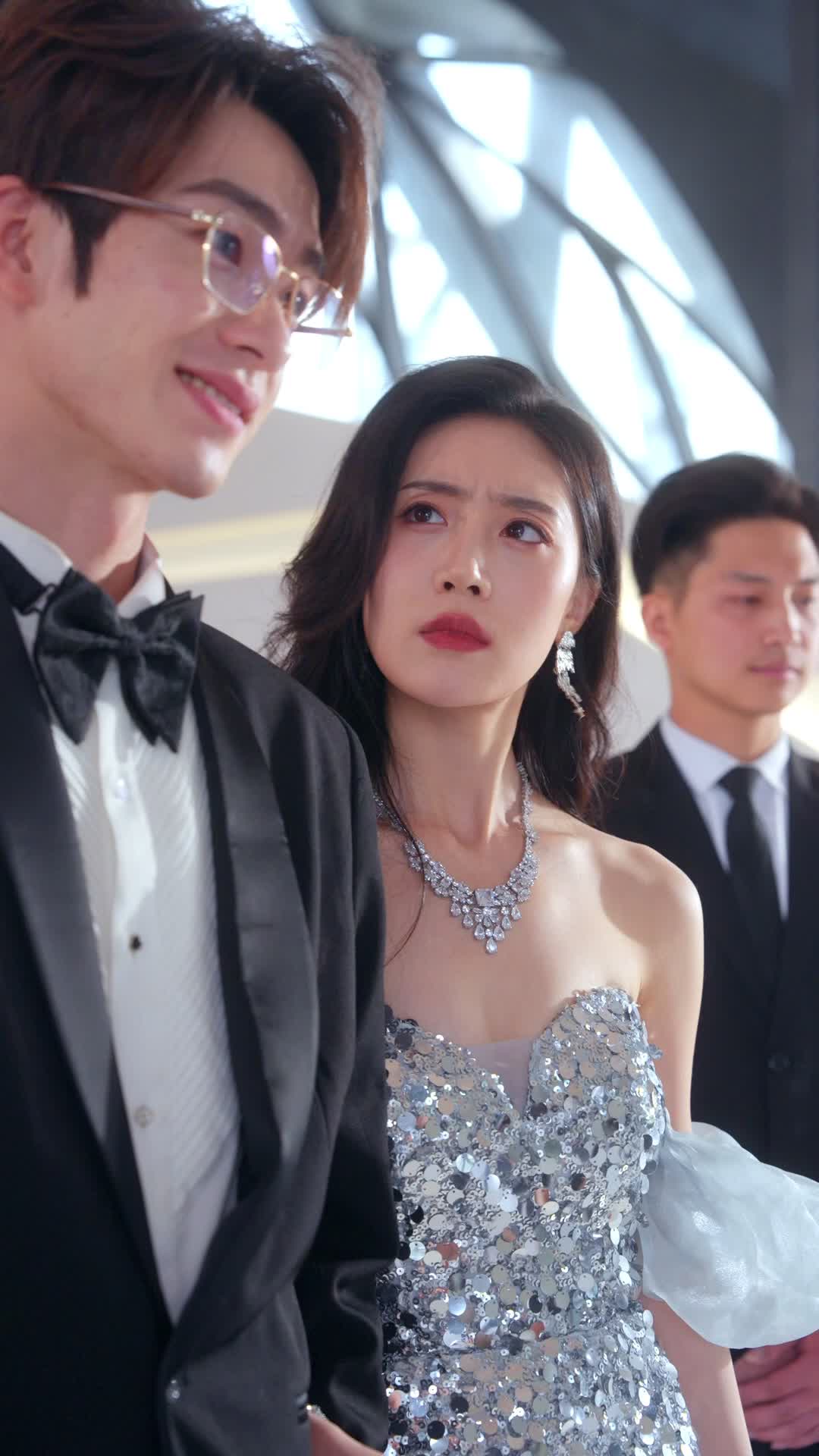 Episode 32 of Love Breaks the Ice