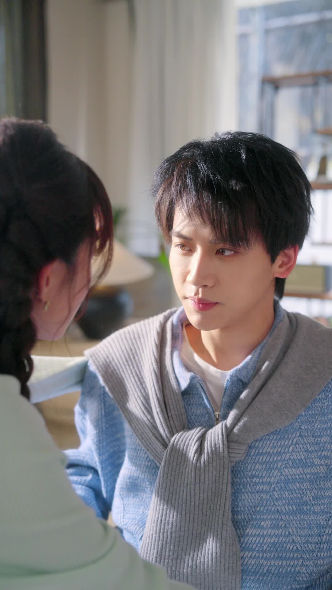 Episode 4 of Love Breaks the Ice