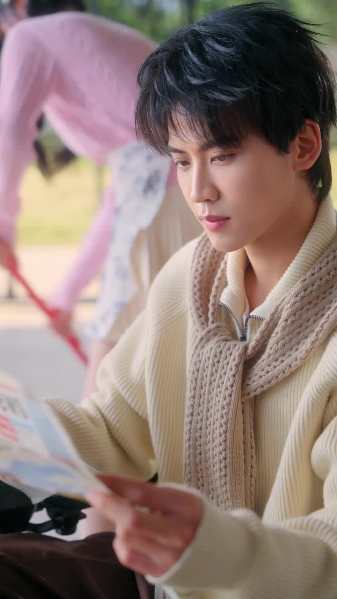 Episode 42 of Love Breaks the Ice