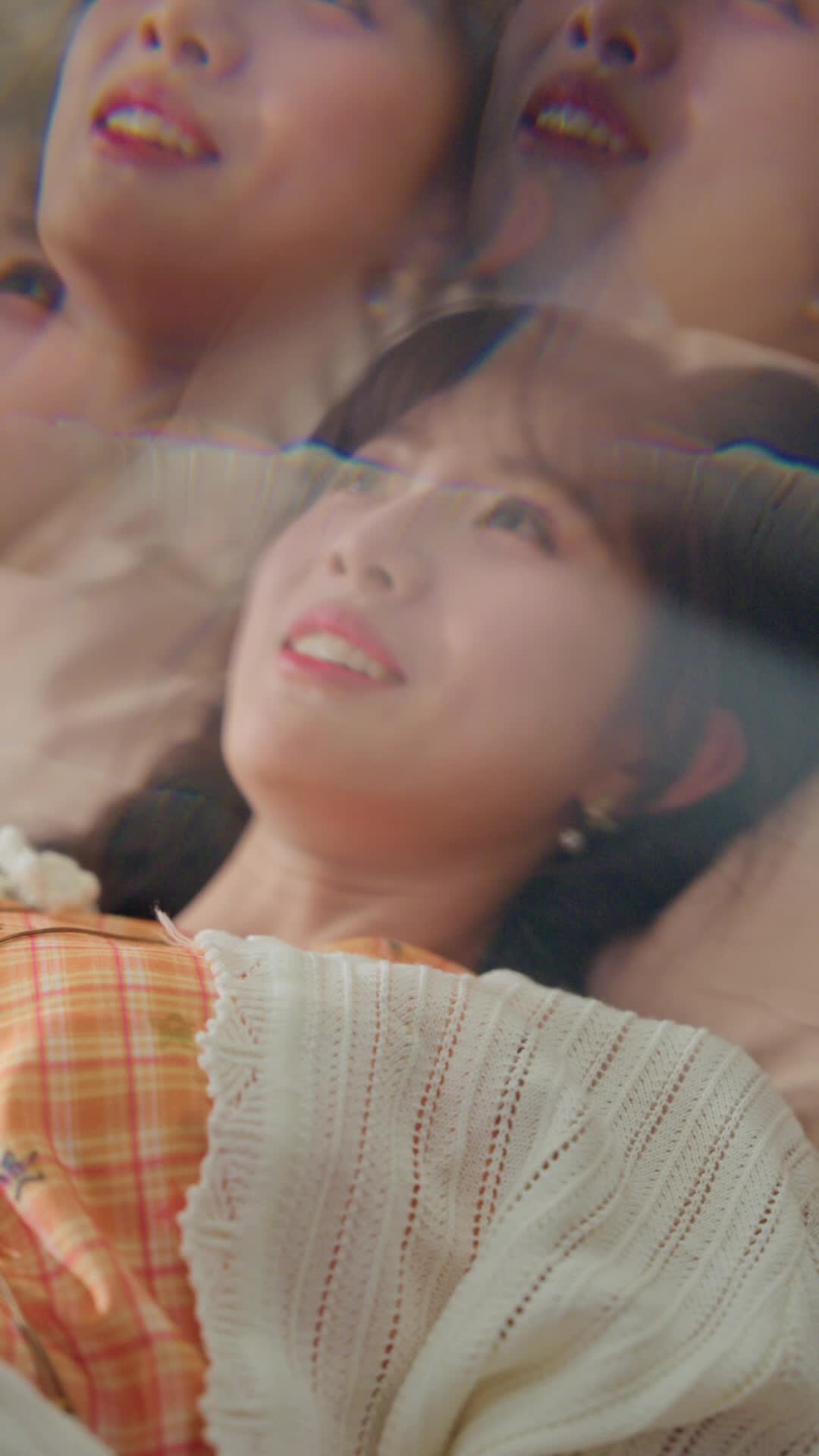 Episode 72 of Love Breaks the Ice