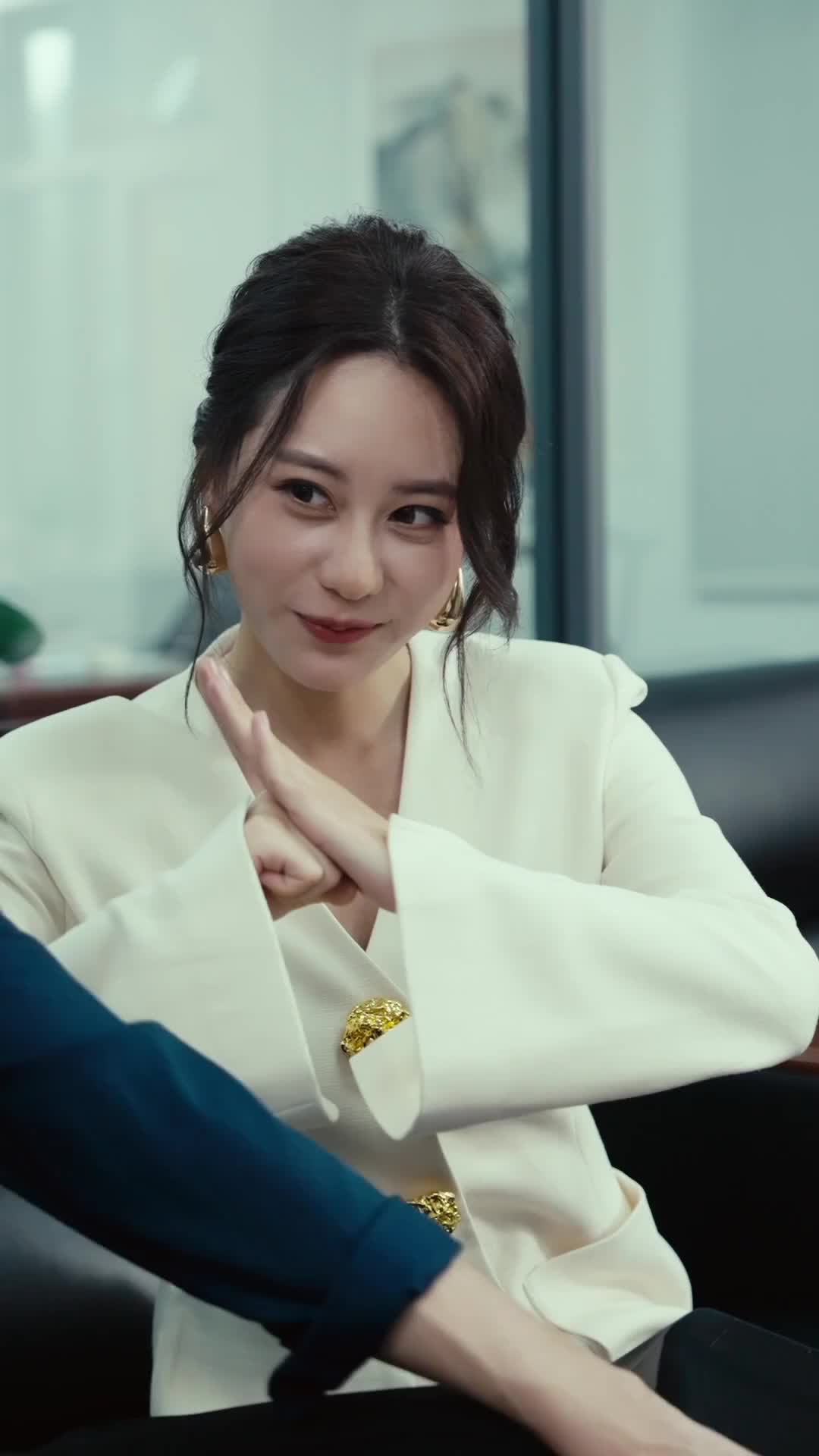Episode 37 of Marrying the Undercover Powerhouse
