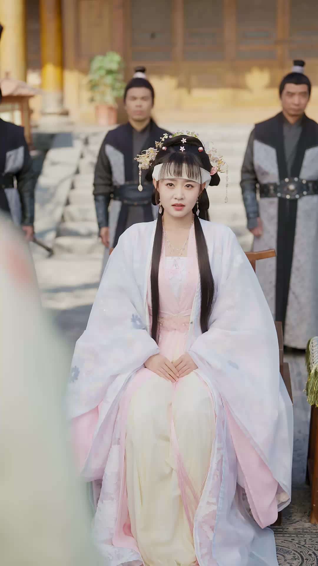 Episodio 10 de Me empujaron a ser emperatriz