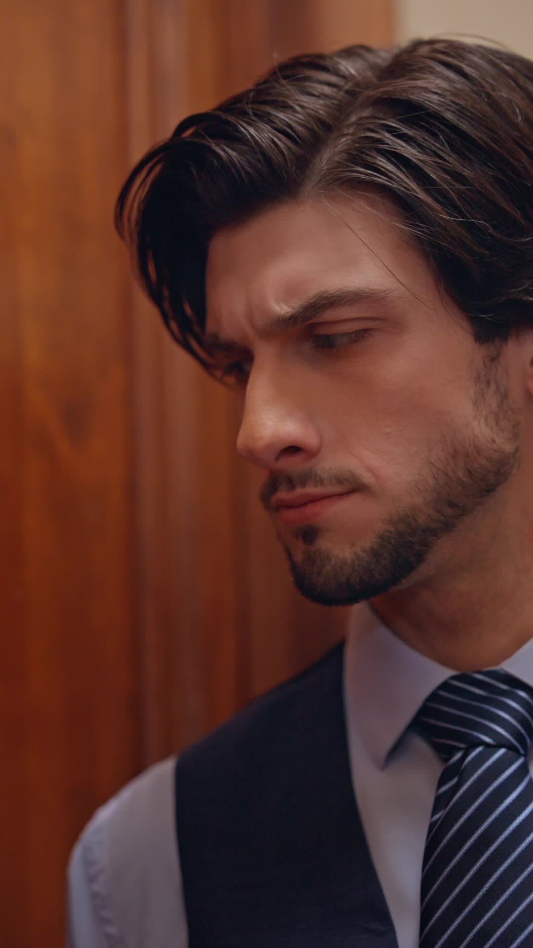 Episode 6 of My Father's Billionaire Boss Treasured Me as His Bride