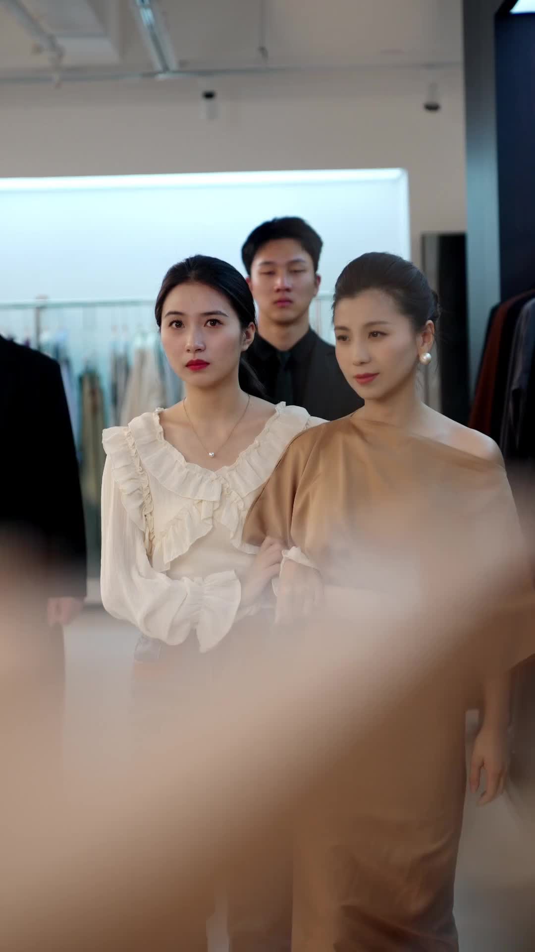 Episode 9 of My Mother-in-Law Helps Me Peck the Two-Faced Bi*ch