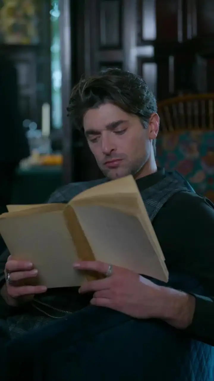 Episode 10 of My Vampire Husband Wants to Bite Me Every Night