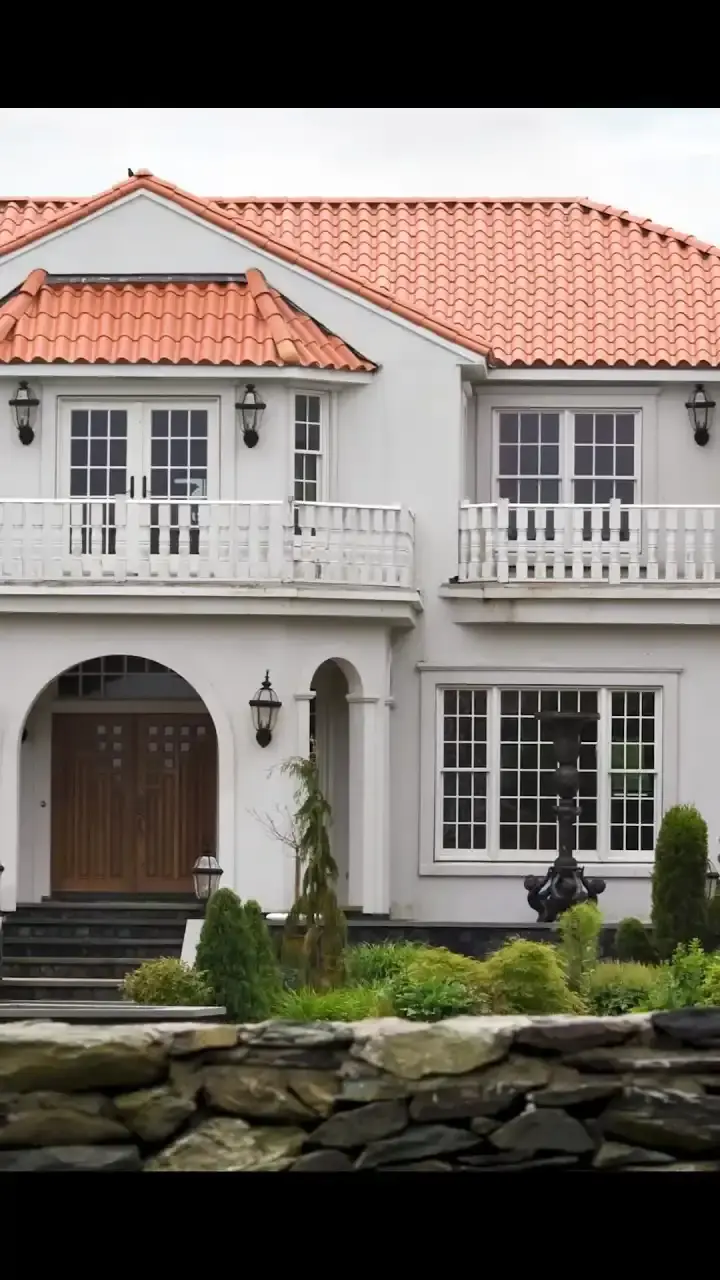 Episode 7 of Never Divorce a Secret Billionaire Heiress