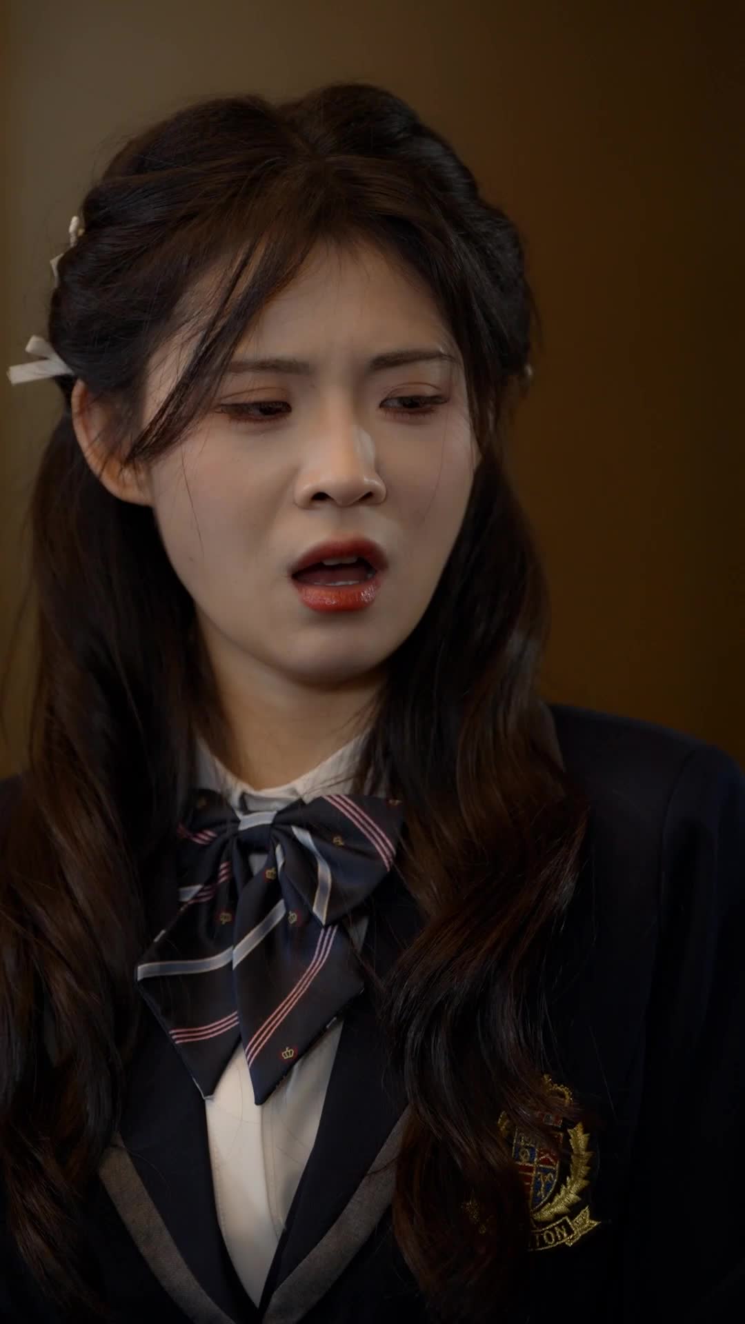 Episode 42 of Not Your Ordinary Heiress—She’s a Goddess