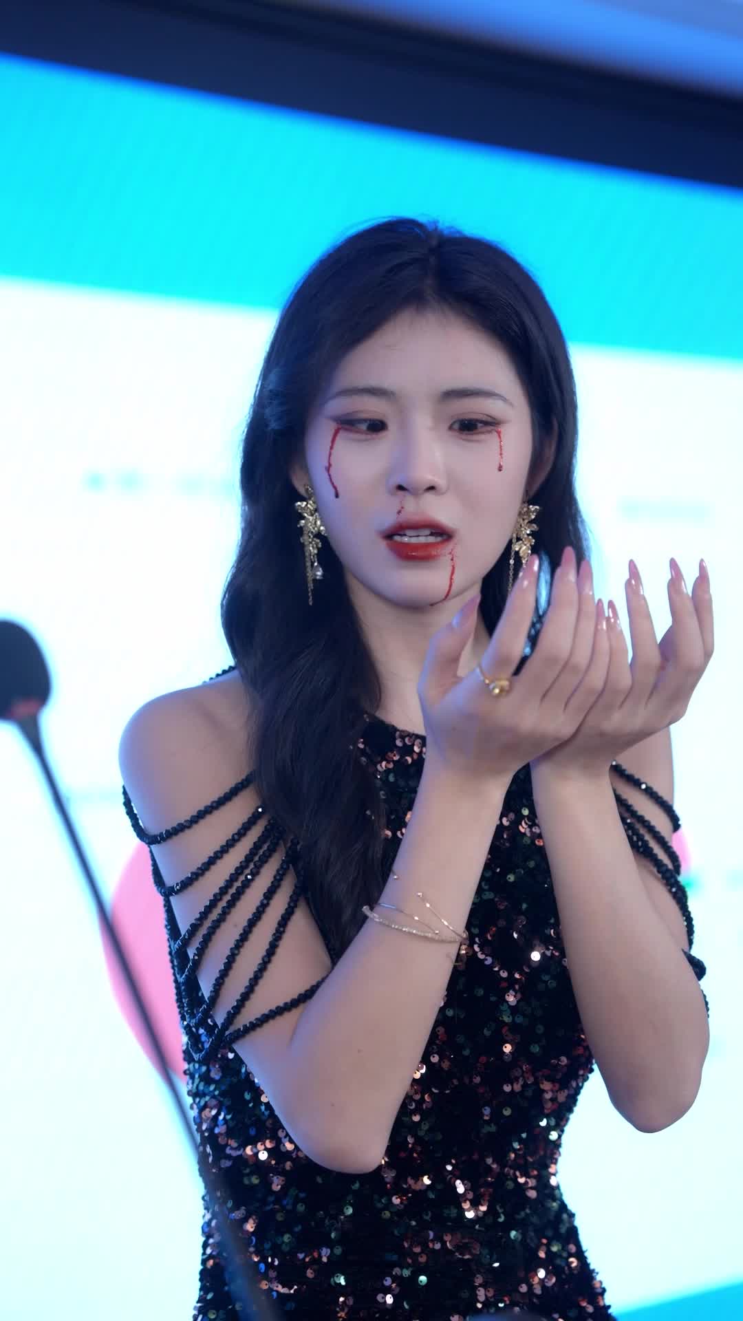 Episode 67 of Not Your Ordinary Heiress—She’s a Goddess