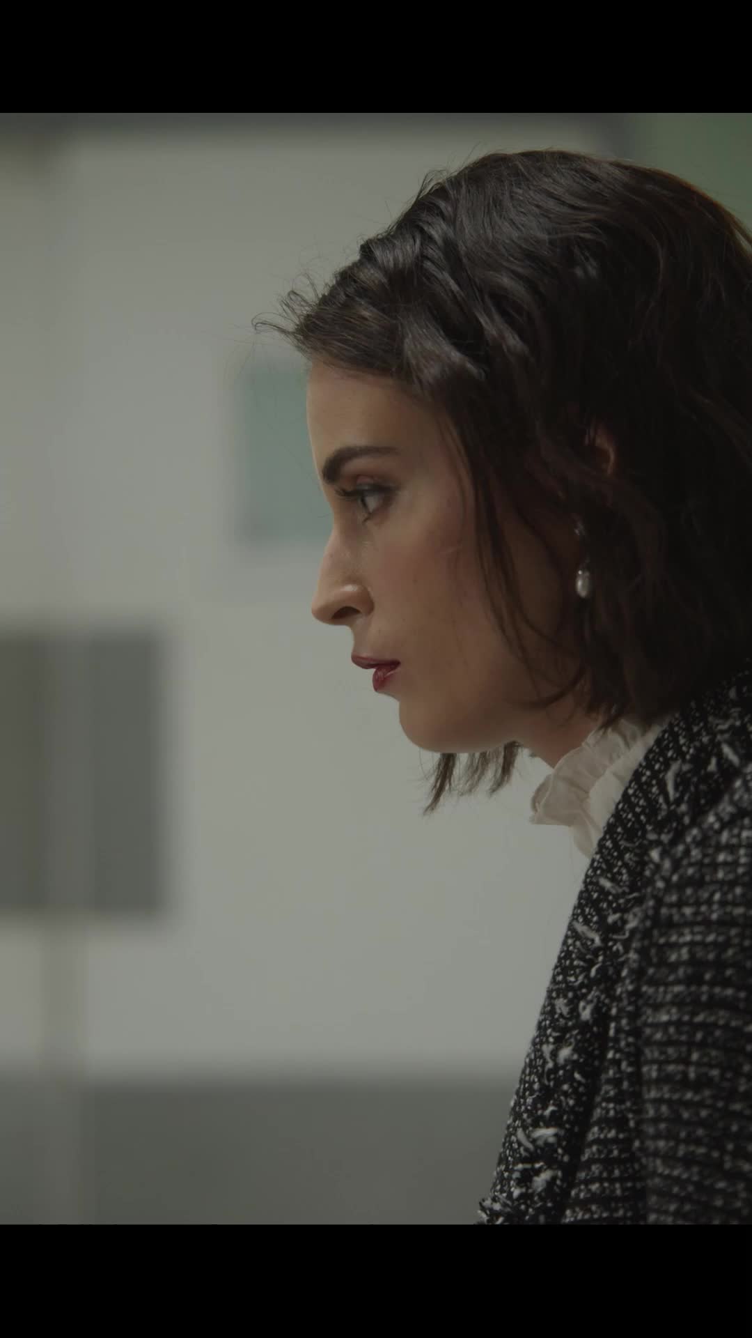 Episódio 37 de Nunca se divorcie de uma herdeira bilionária secreta