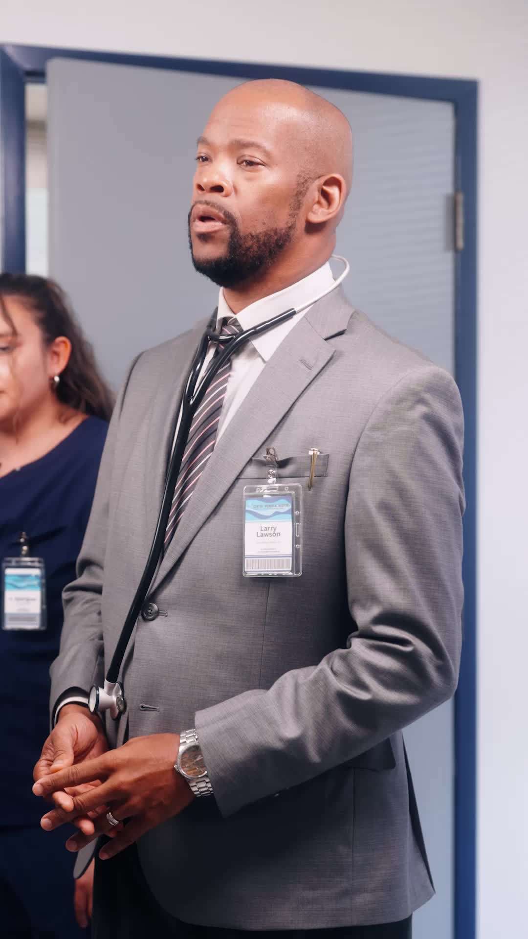 Episódio 24 de O bilionário se casou com uma garota sem-teto