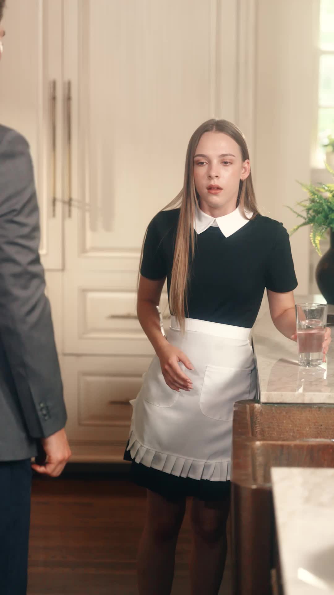 Episódio 47 de O bilionário se casou com uma garota sem-teto