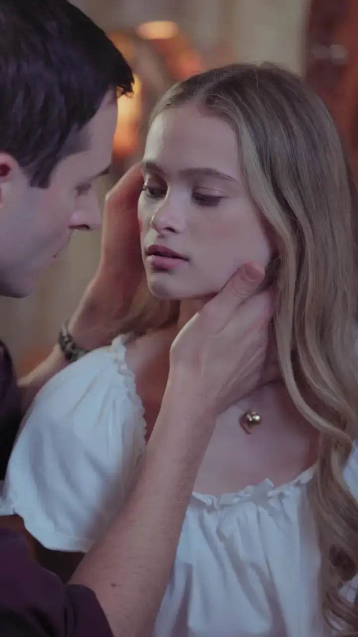 Episode 15 of Obsessed with His Silent Bride