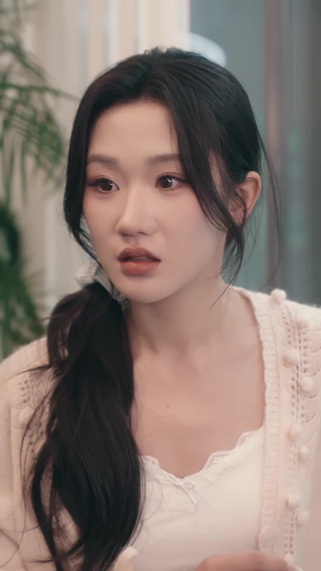 Episode 14 of Playing with Fire, Burning Love