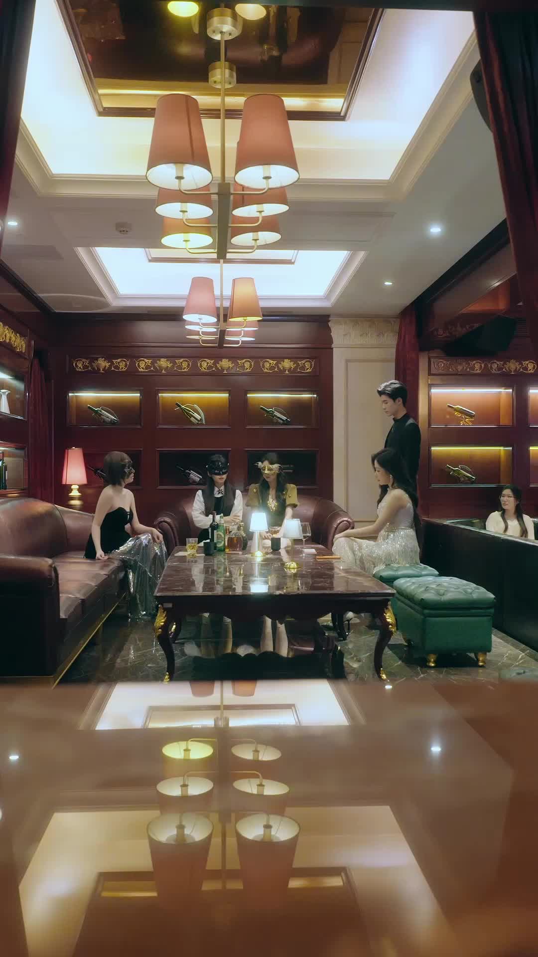 Episode 49 of Playing with Fire, Burning Love