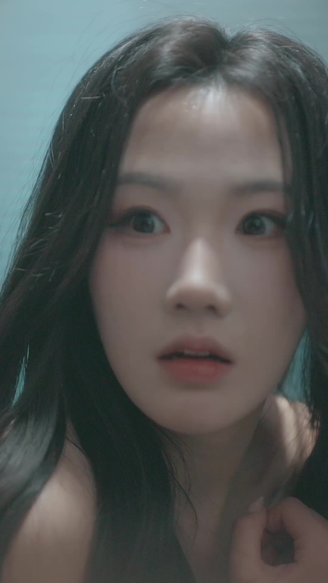 Episode 7 of Playing with Fire, Burning Love