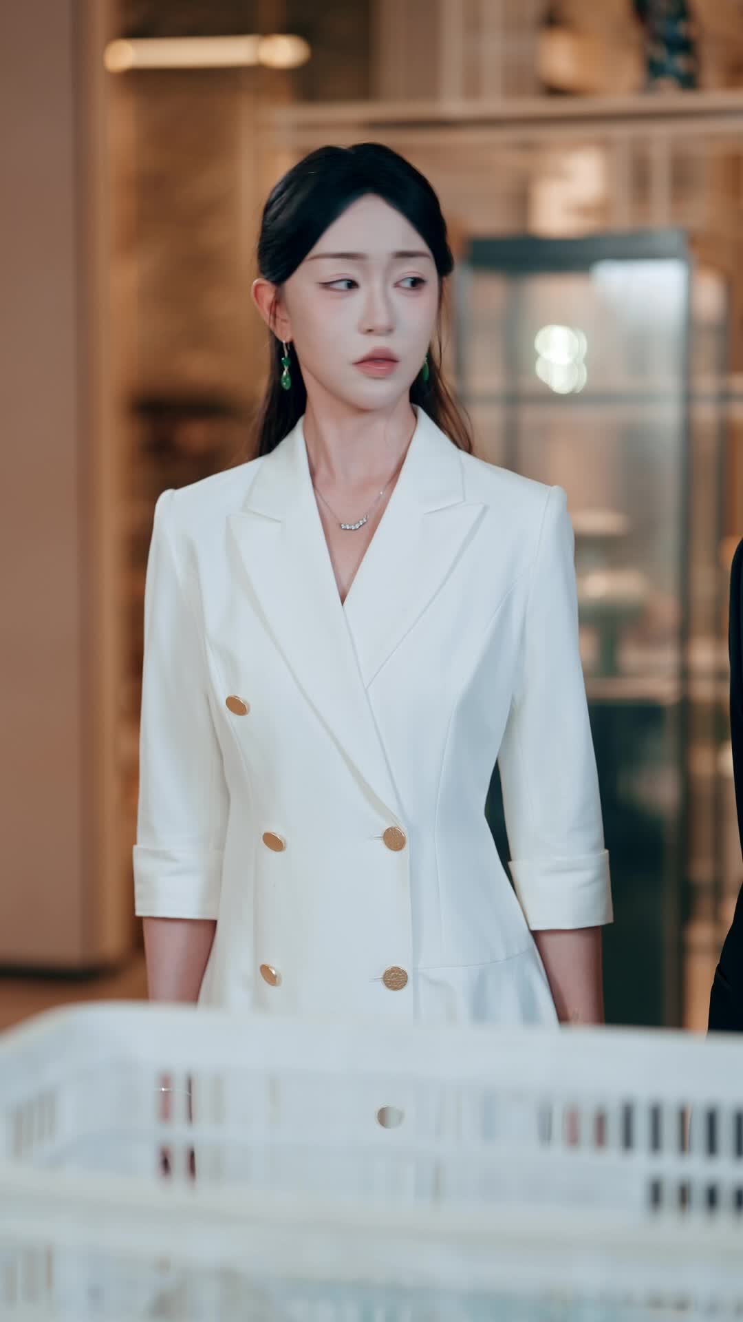 Episode 92 of Queen of Seeing Through Lies