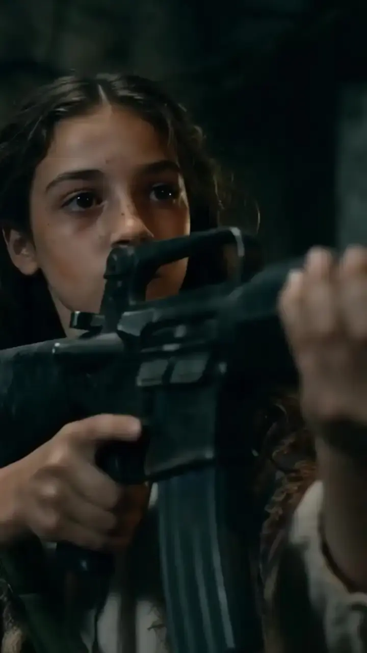 Episodio 2 de Renacida: la diosa de la guerra angelical con rostro de Barbie