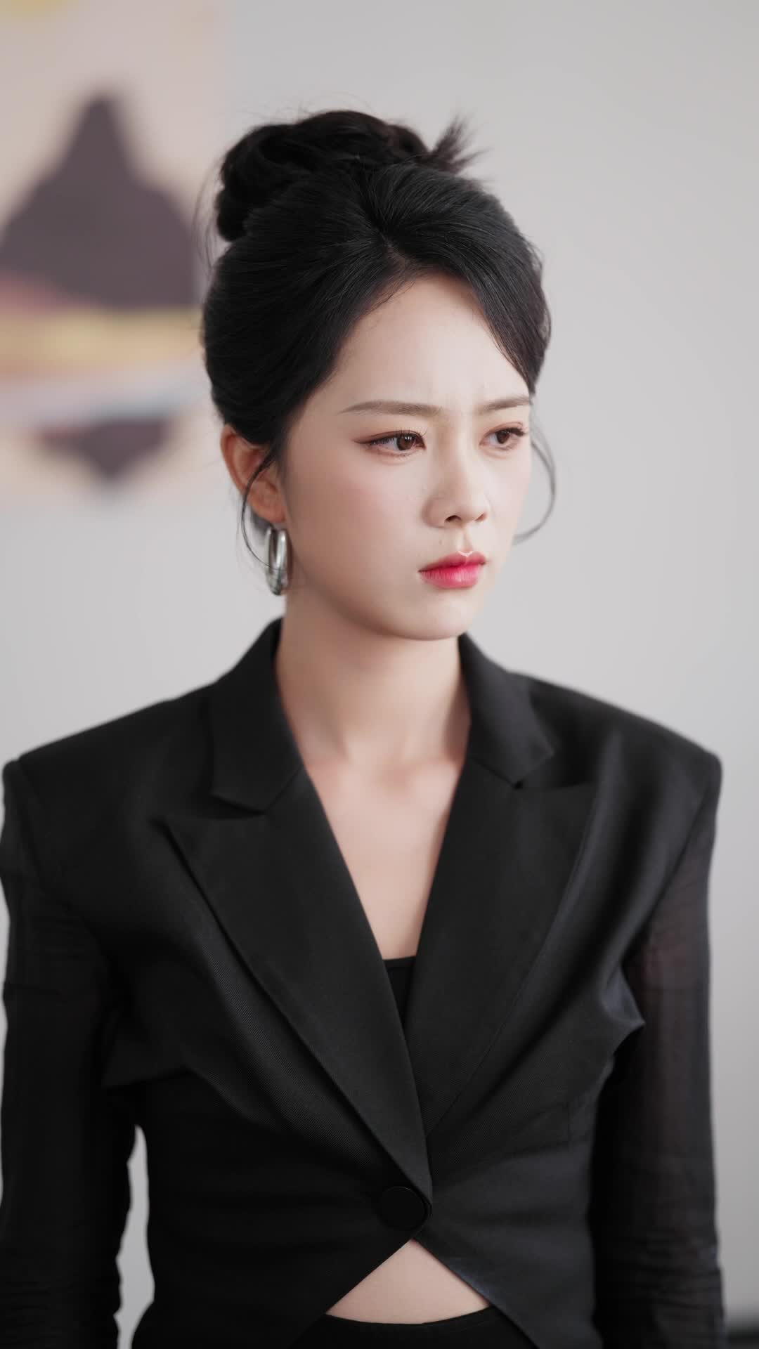 Episode 22 of Revenge Heiress