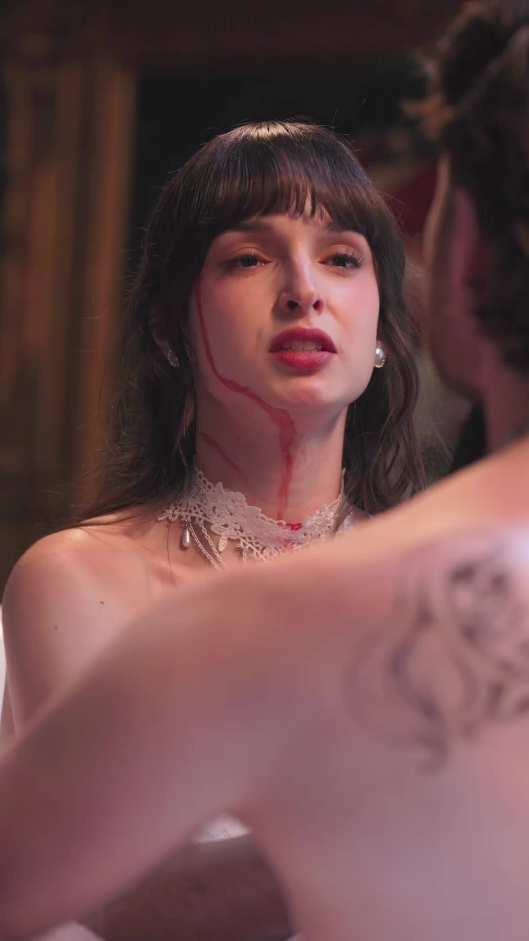 Episode 18 of Rose in Chains