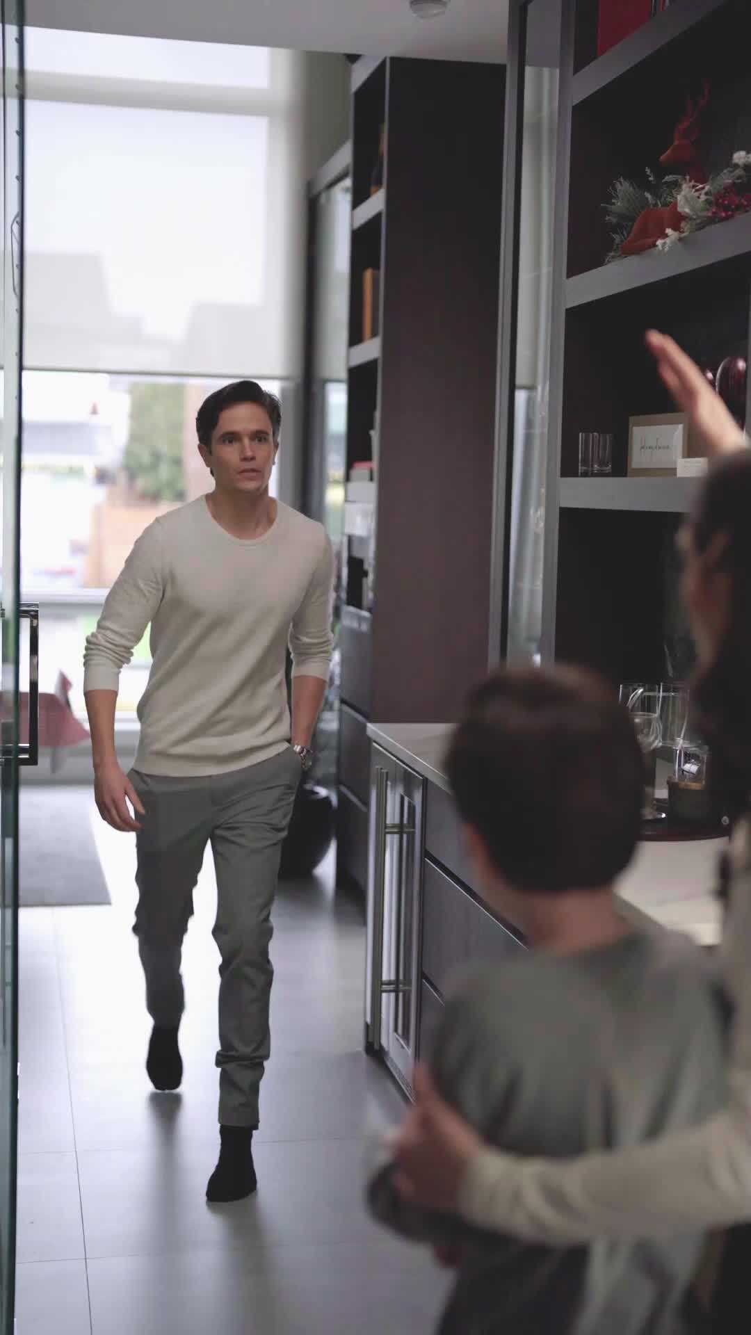 Episode 14 of Second Chance, Double Trouble