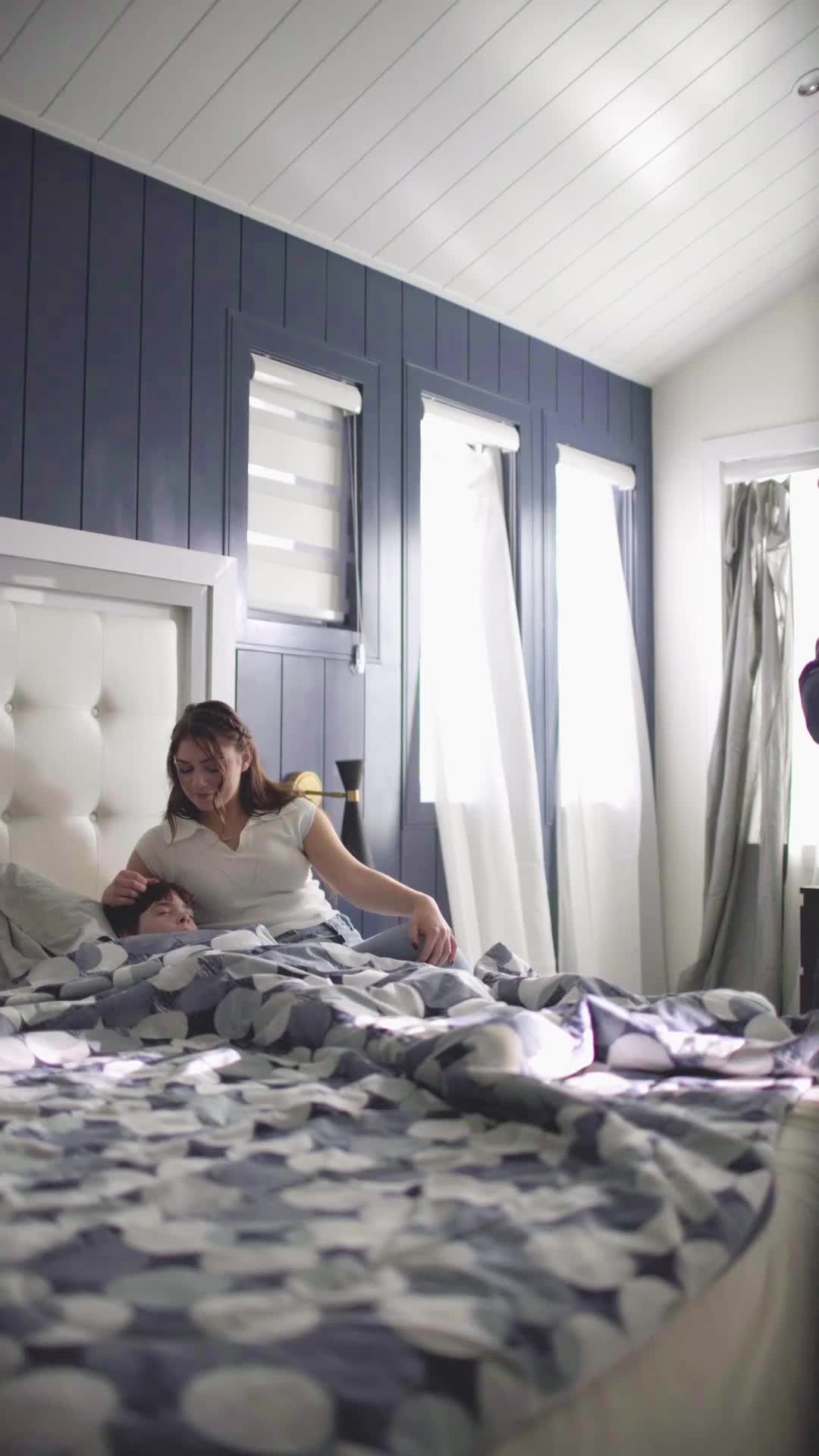 Episode 20 of Second Chance, Double Trouble