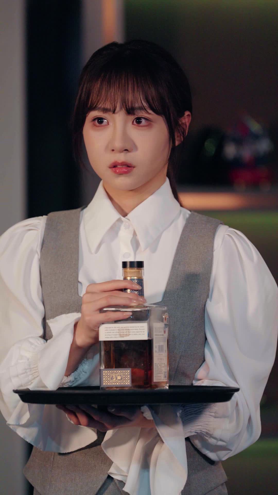Episode 6 of Shared Senses, Sweet Love