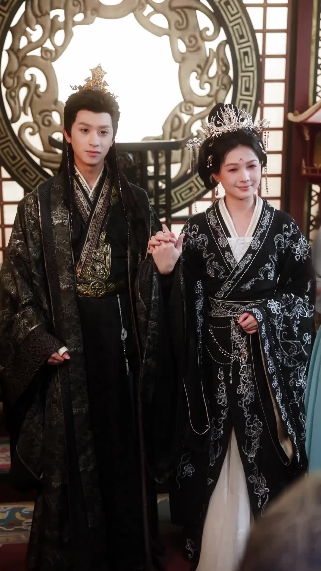 Episode 18 of She Returned as Empress
