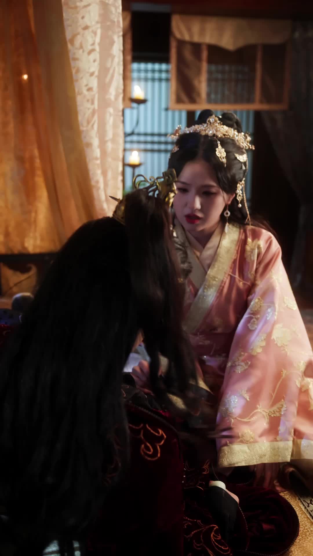 Episode 32 of She Returned as Empress