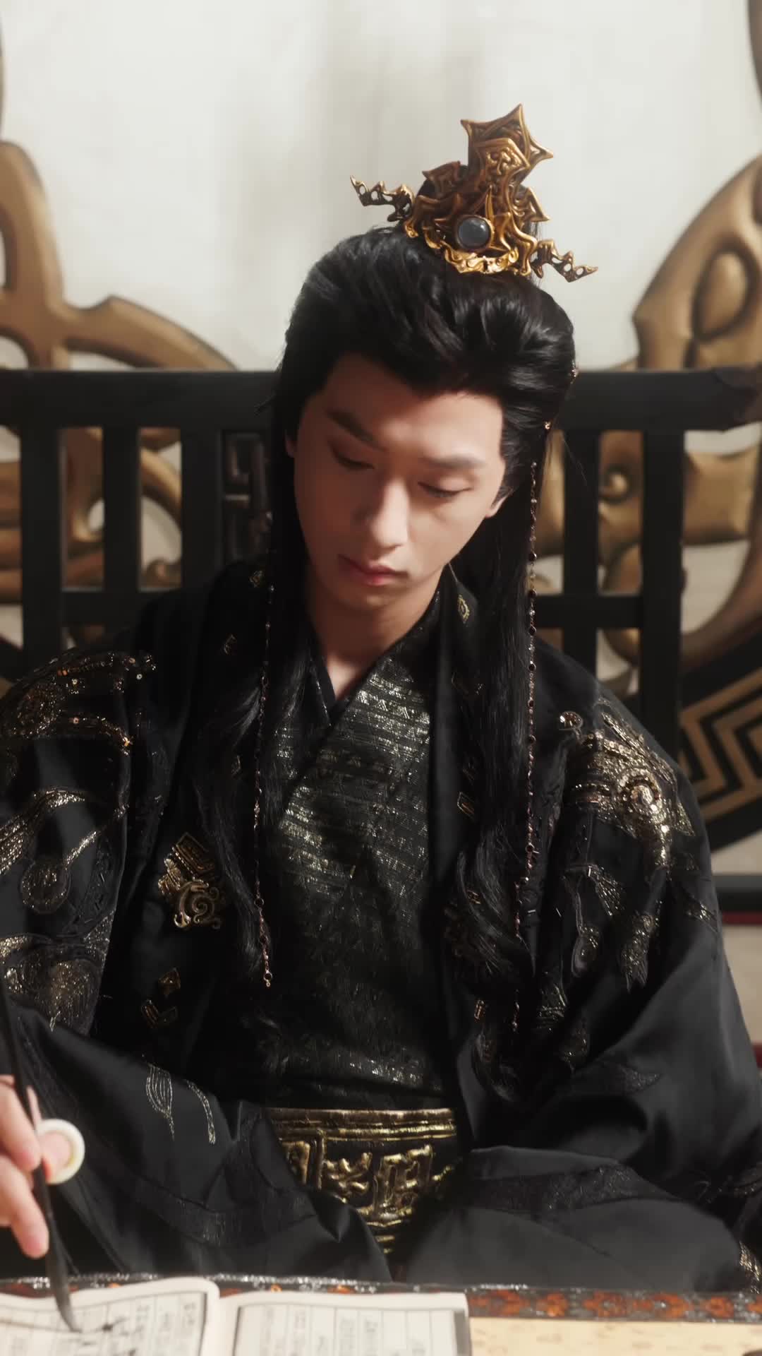 Episode 6 of She Returned as Empress