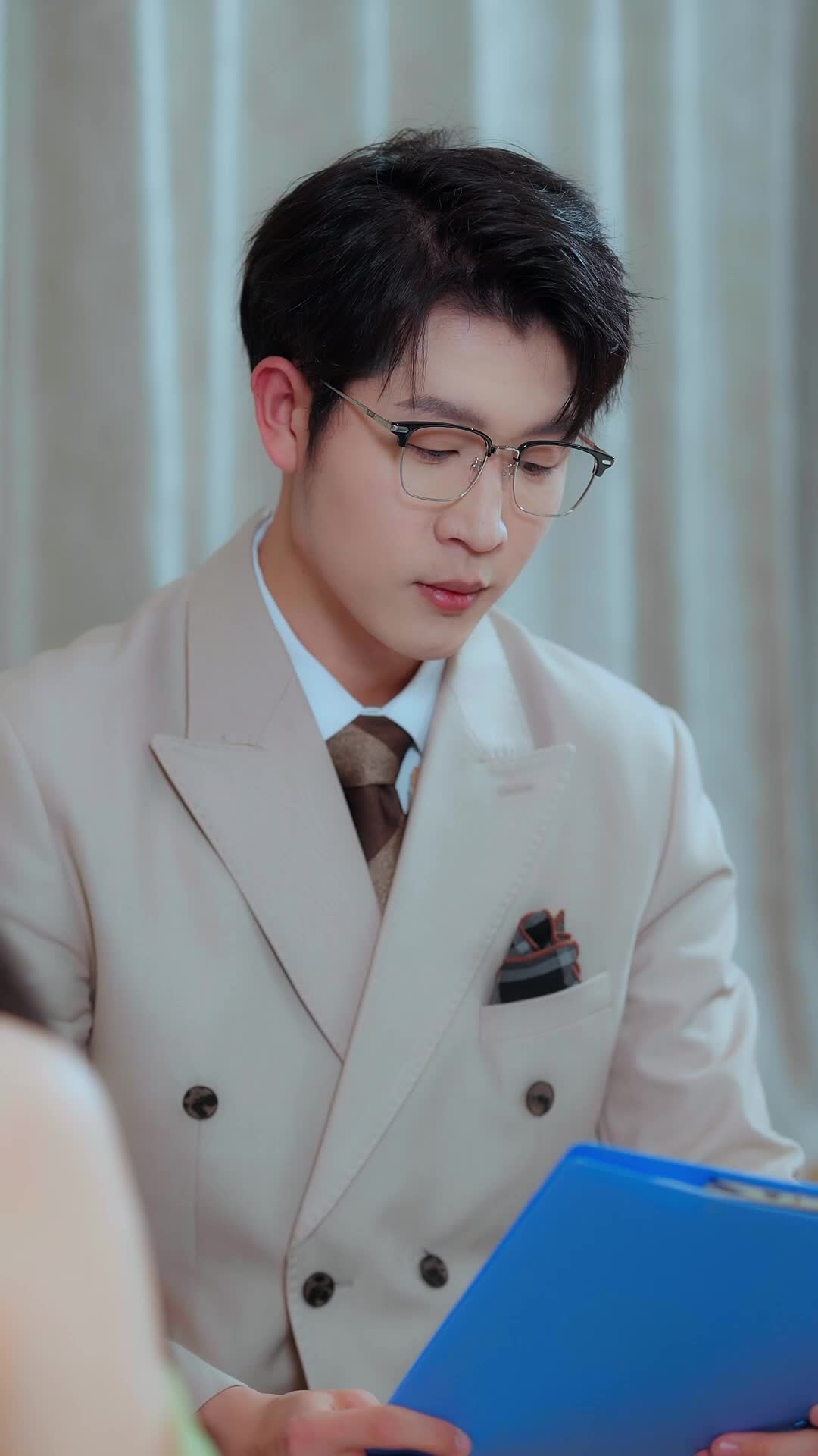 Episode 25 of Sis, I Prepared a Billionaire Husband for You
