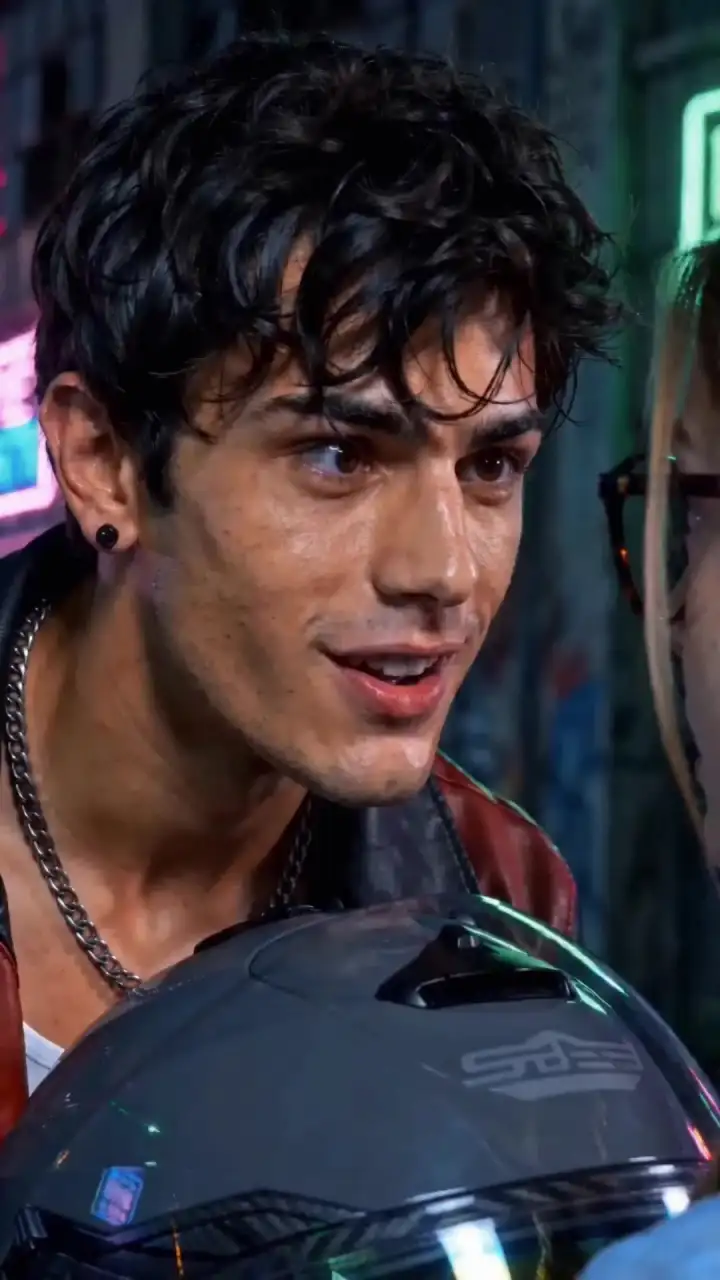 Episodio 2 de Tentación de mi hermanastro rebelde