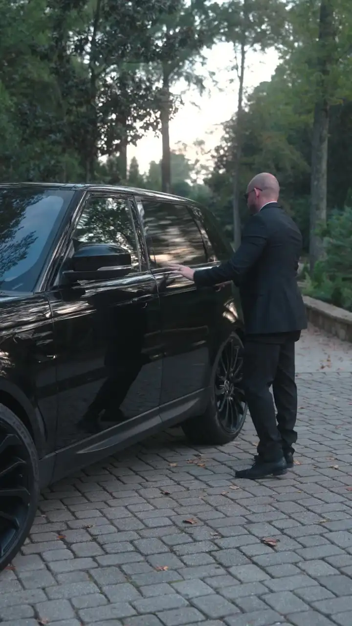 Episode 9 of The Bad-ass Heiress Returns After Divorce