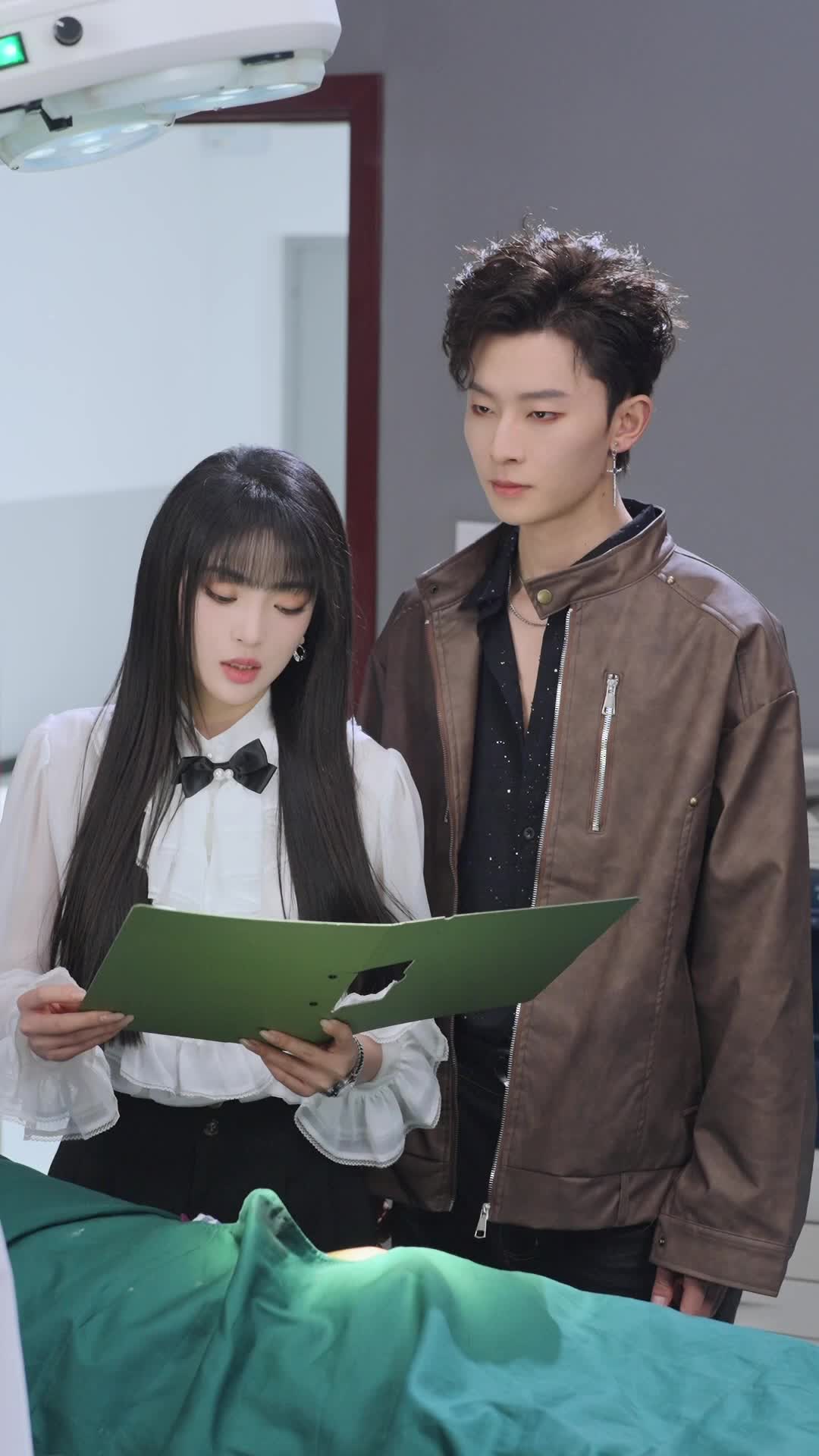Episode 29 of The Devil's Power Couple