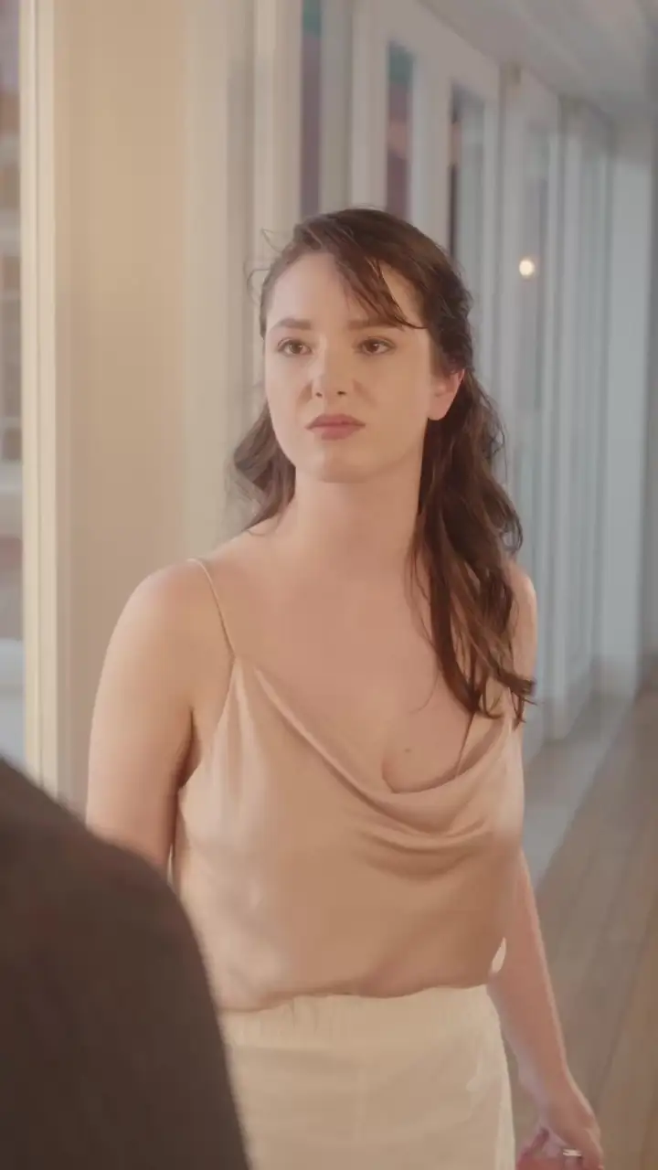 Episode 12 of The Heiress Blacklisted Her Husband