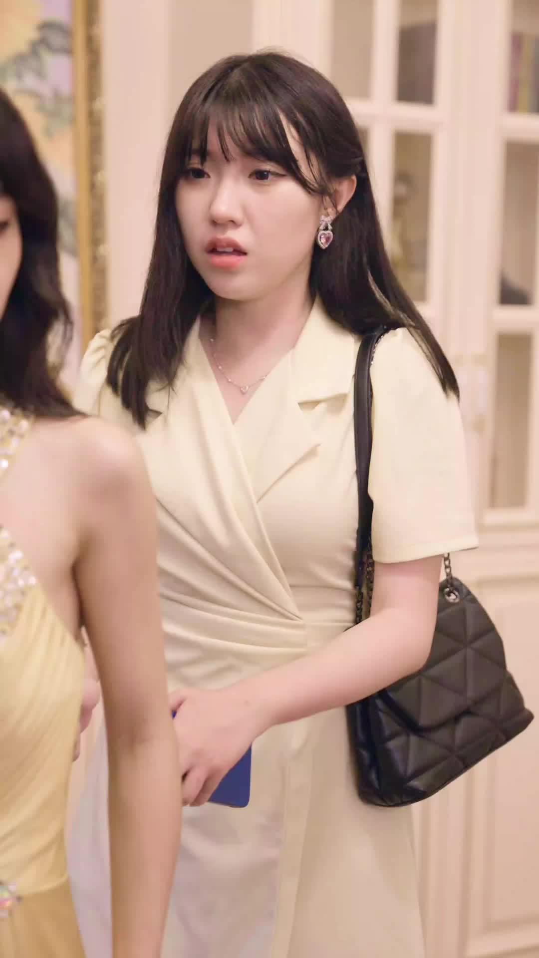 Episode 13 of The Heiress Can't Catch a Break