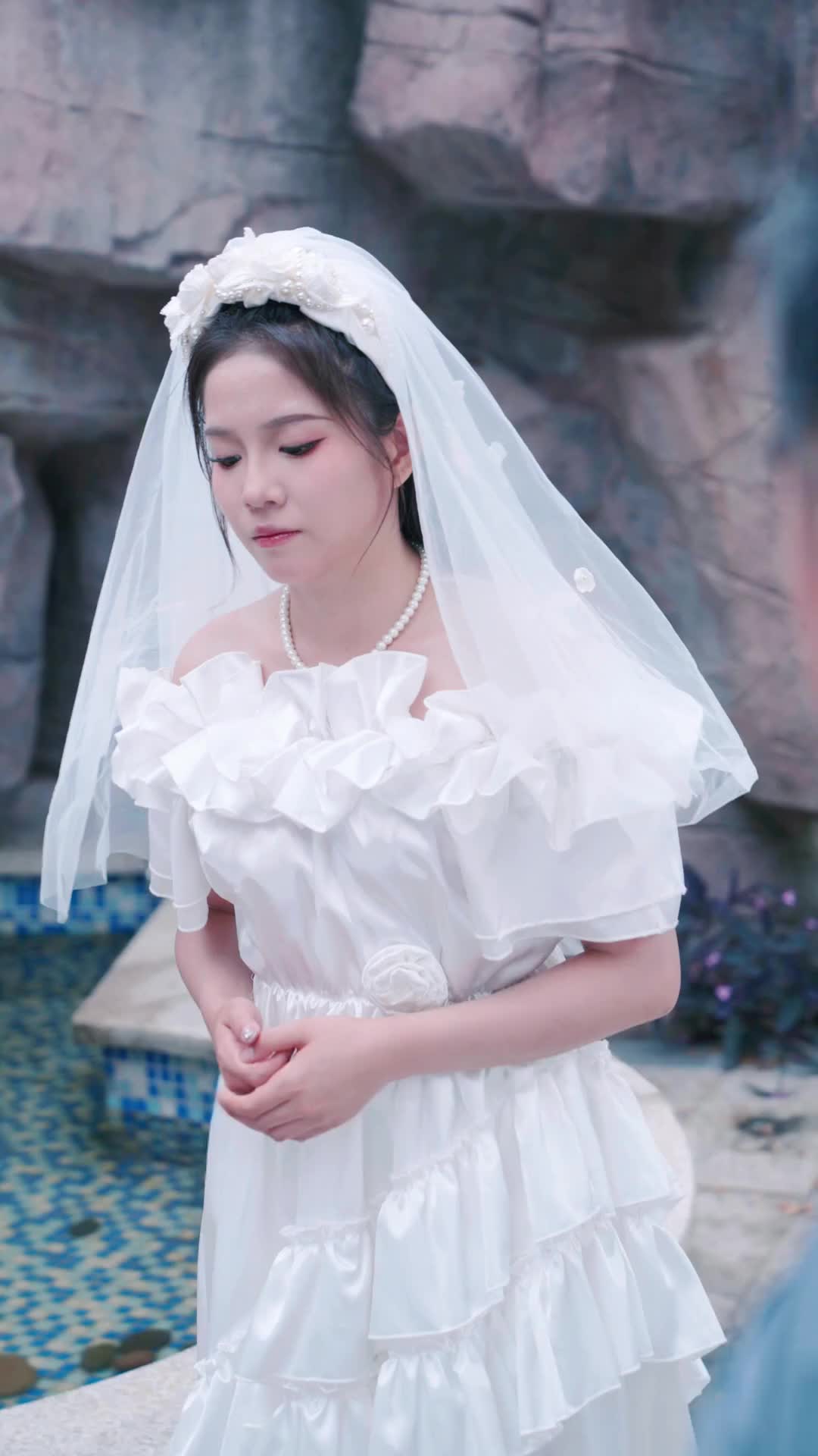 Episode 4 of The Heiress Can't Catch a Break