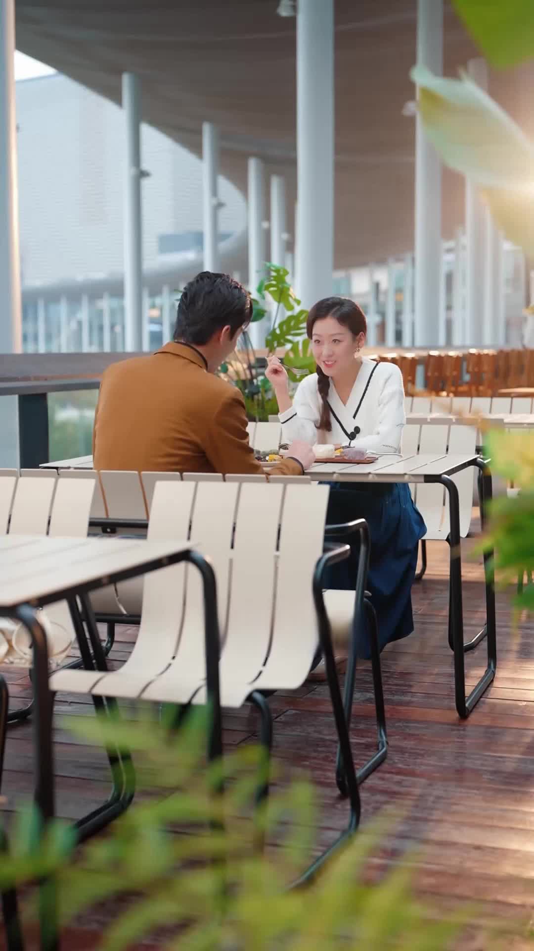 Episode 1 of The Hidden Tycoon’s Wife