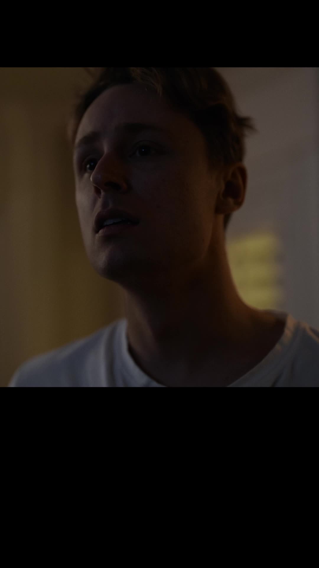 Episode 23 of The Intruder