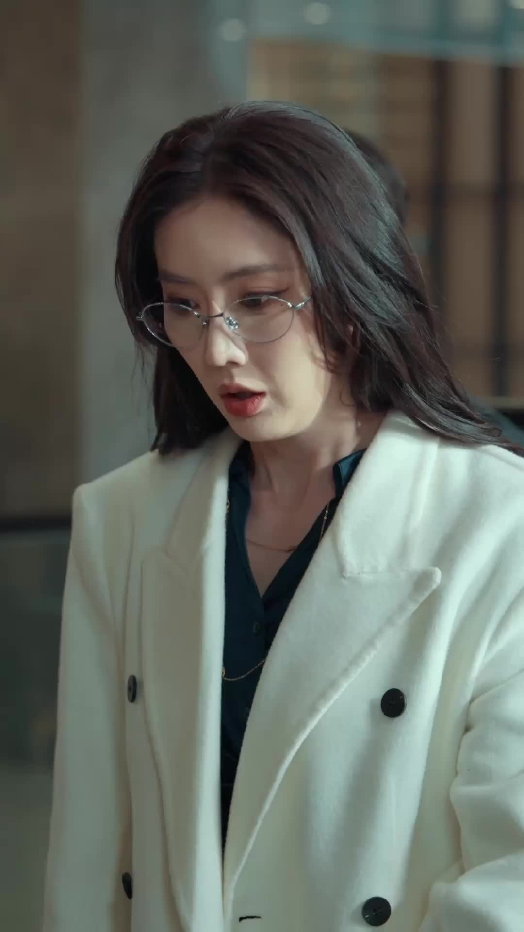Episode 3 of The Invisible Bodyguard